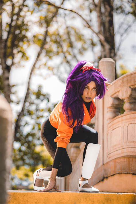 shihouin yoruichi cosplay